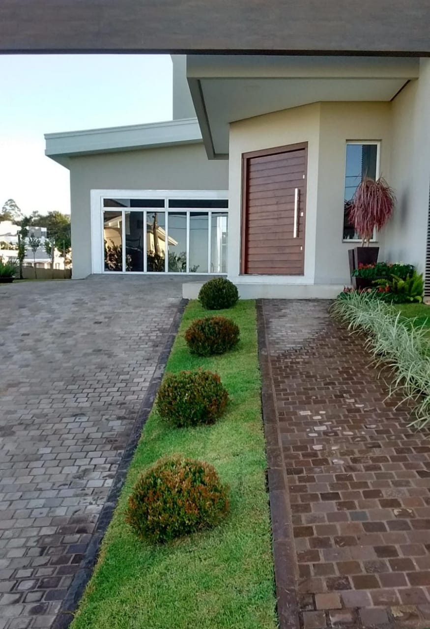 Image gallery image